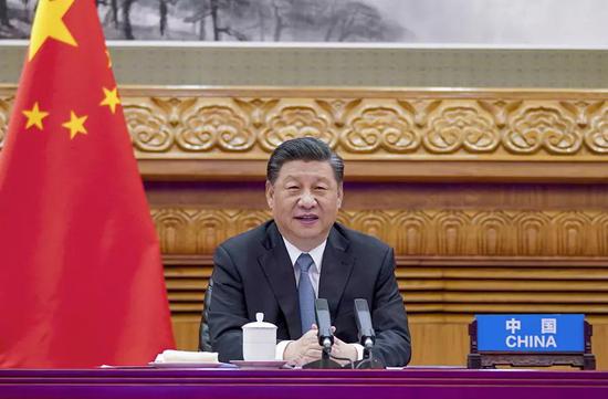  4月16日下午，国家主席习近平在北京同法国总统马克龙、德国总理默克尔举行中法德领导人视频峰会。新华社记者 李学仁 摄